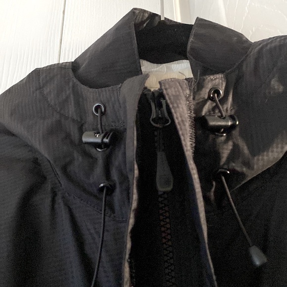 Size M Hyper-Dri Black Hooded Jacket Zipper front 100% Polyurethane - Picture 4 of 6